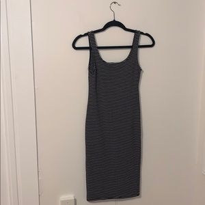 *Make an Offer* Heart & Hips Bodycon Dress